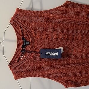 NWT s.S Buffalo knit cotton top
